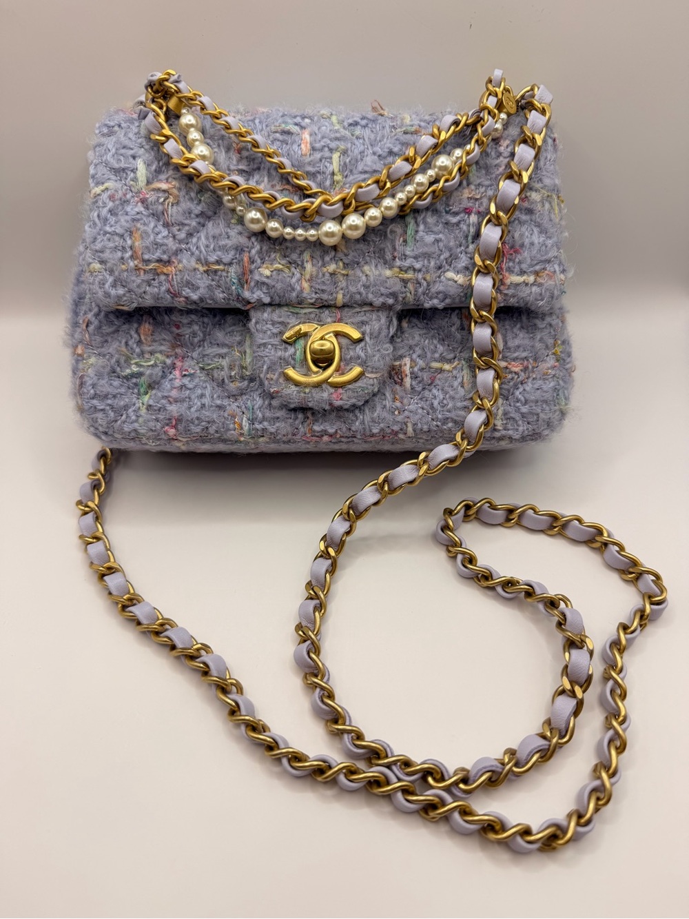 CHANEL 25A Mini Tweed